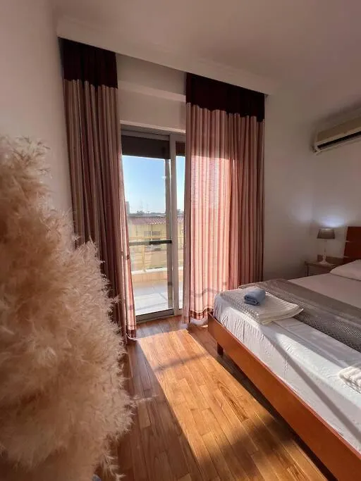Apartamento Tirana Vibes